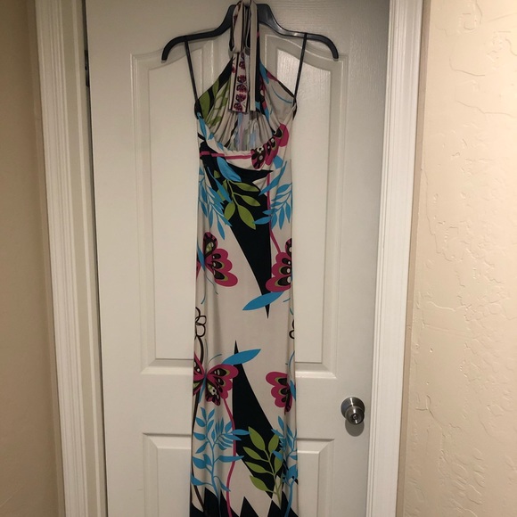 💗HP💗 Olian Ezzie Maxi Dress - Butterfly Print - Picture 11 of 13